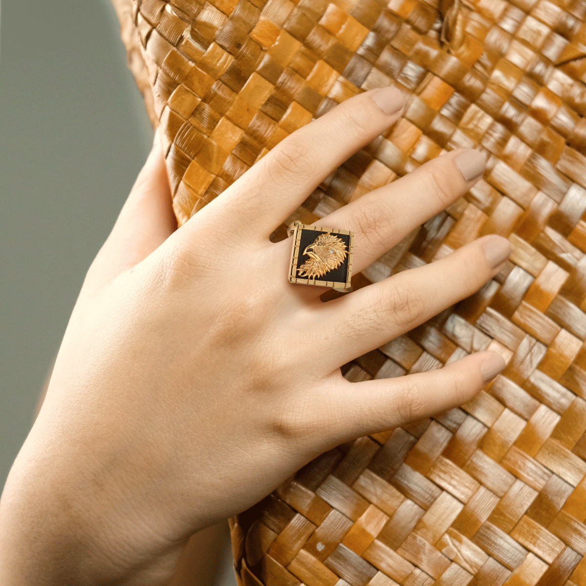 Agila Ring