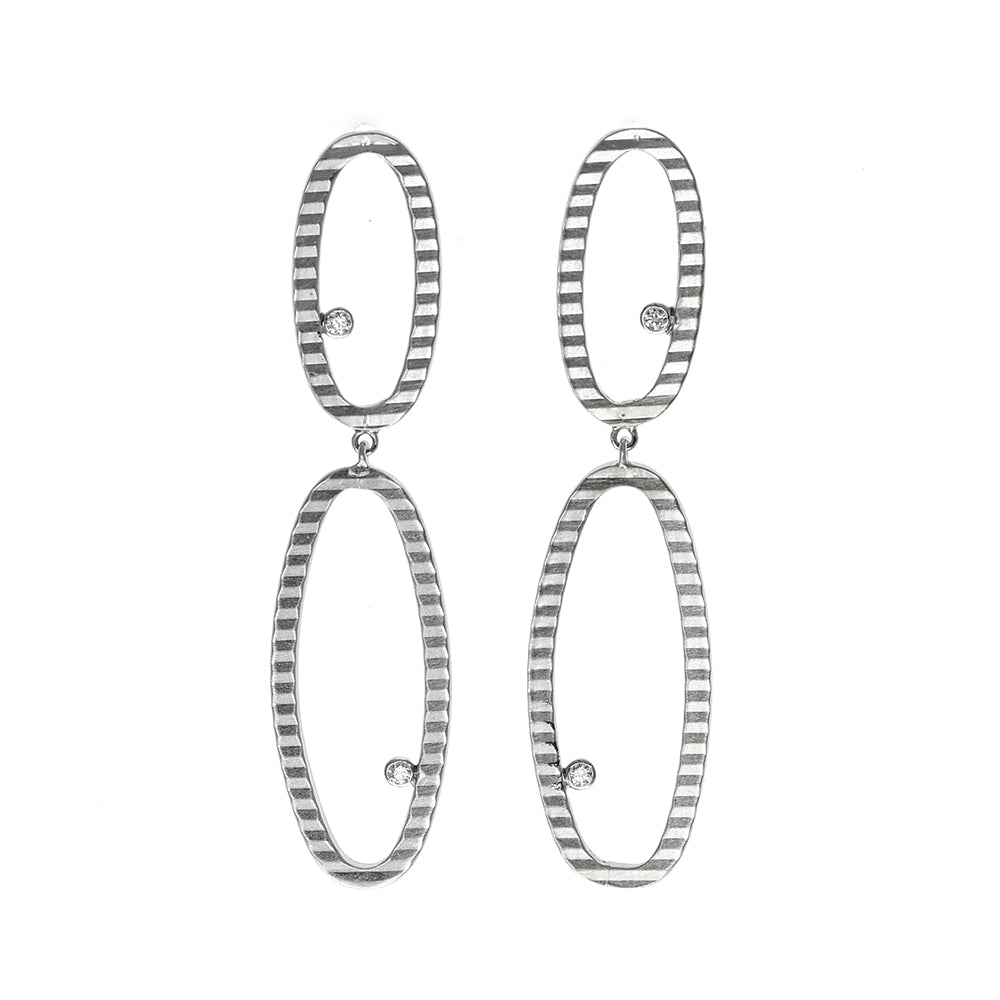 Oval Links and Diamond Earrings
