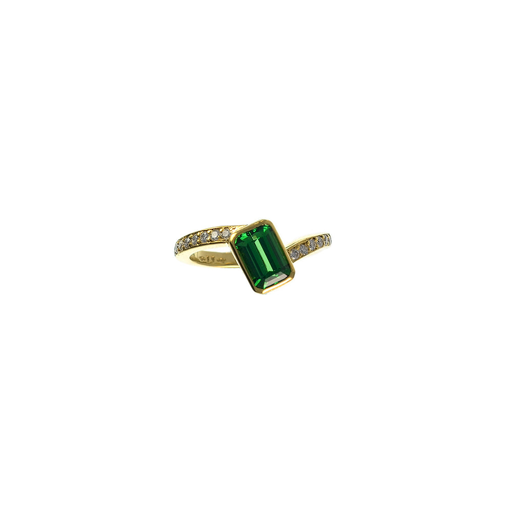 Tsavorite and Diamond Ring