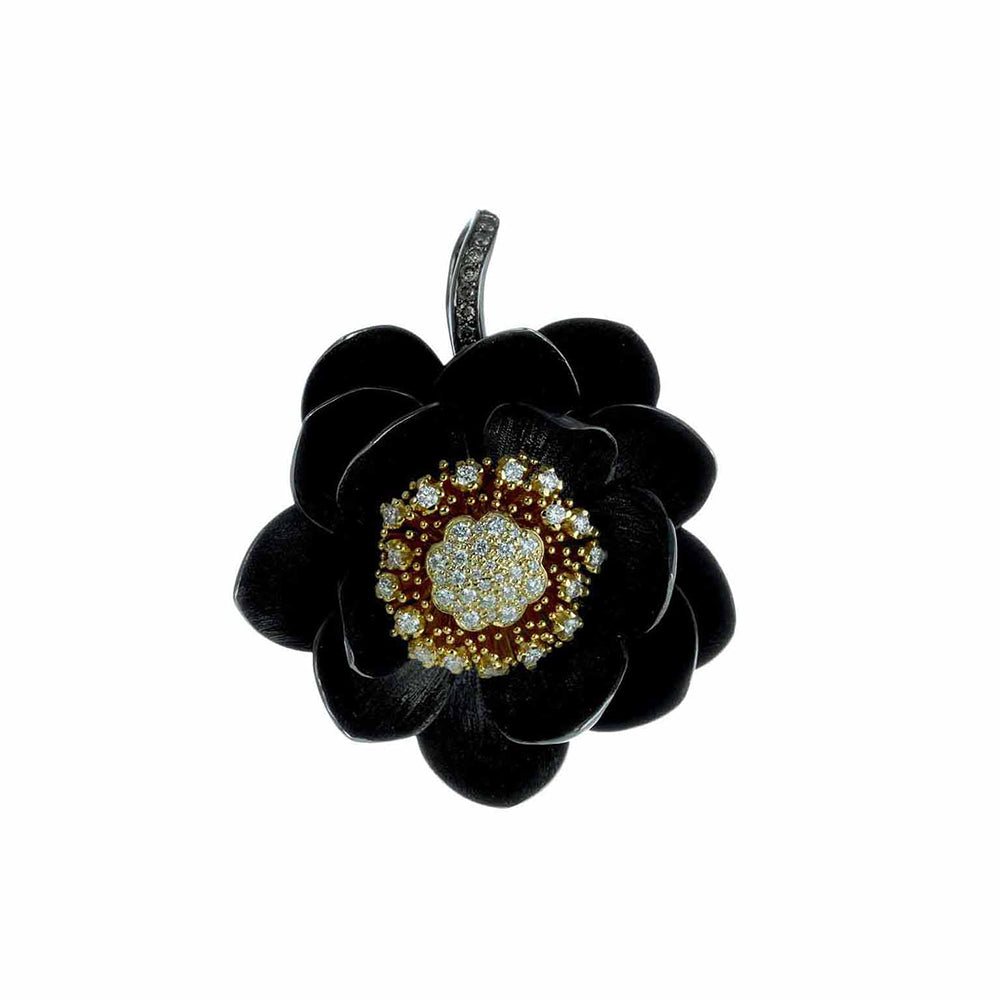 Lotus Pendant in Yellow Gold and Black Silver, Large