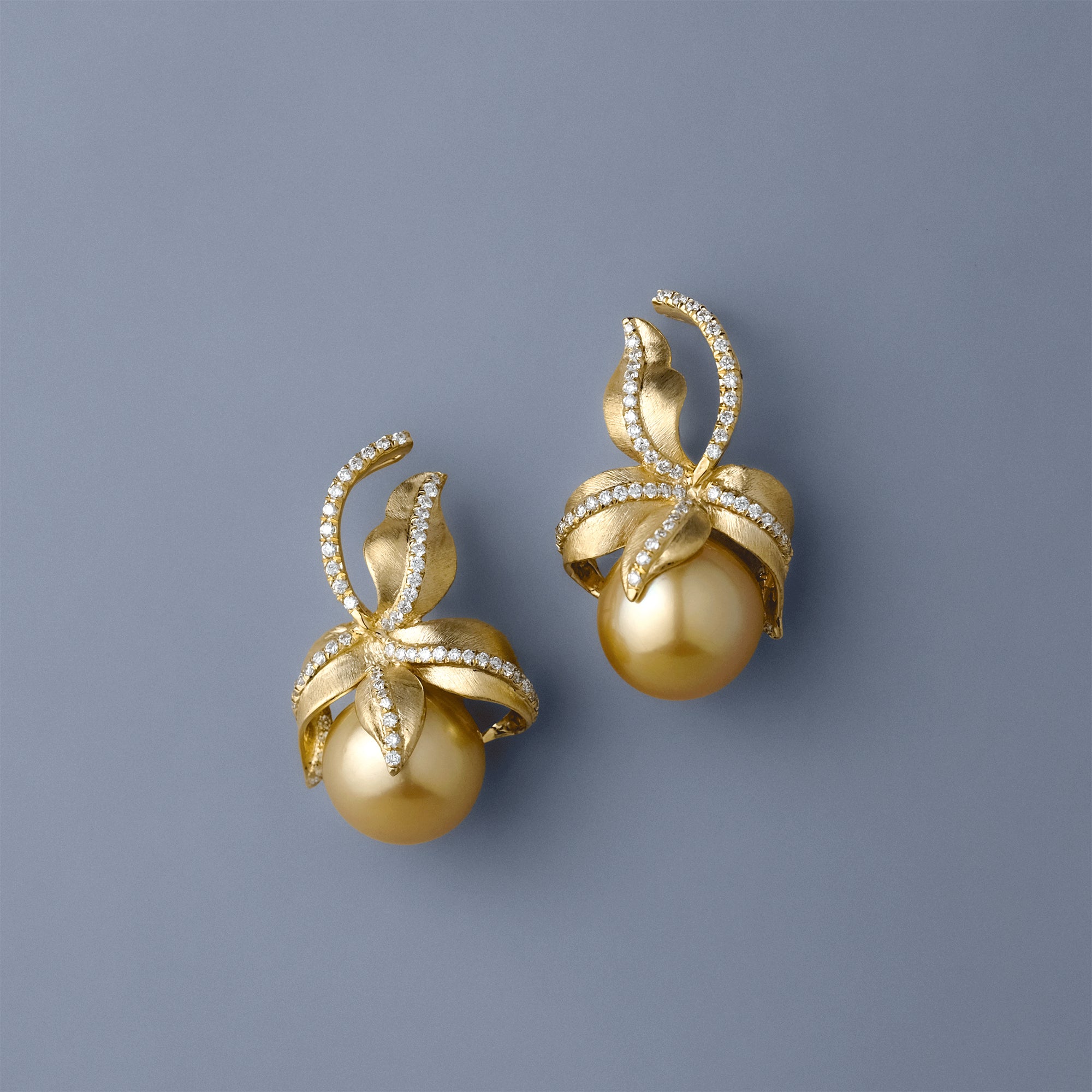 Ylang-Ylang (Gold South Sea Pearl)