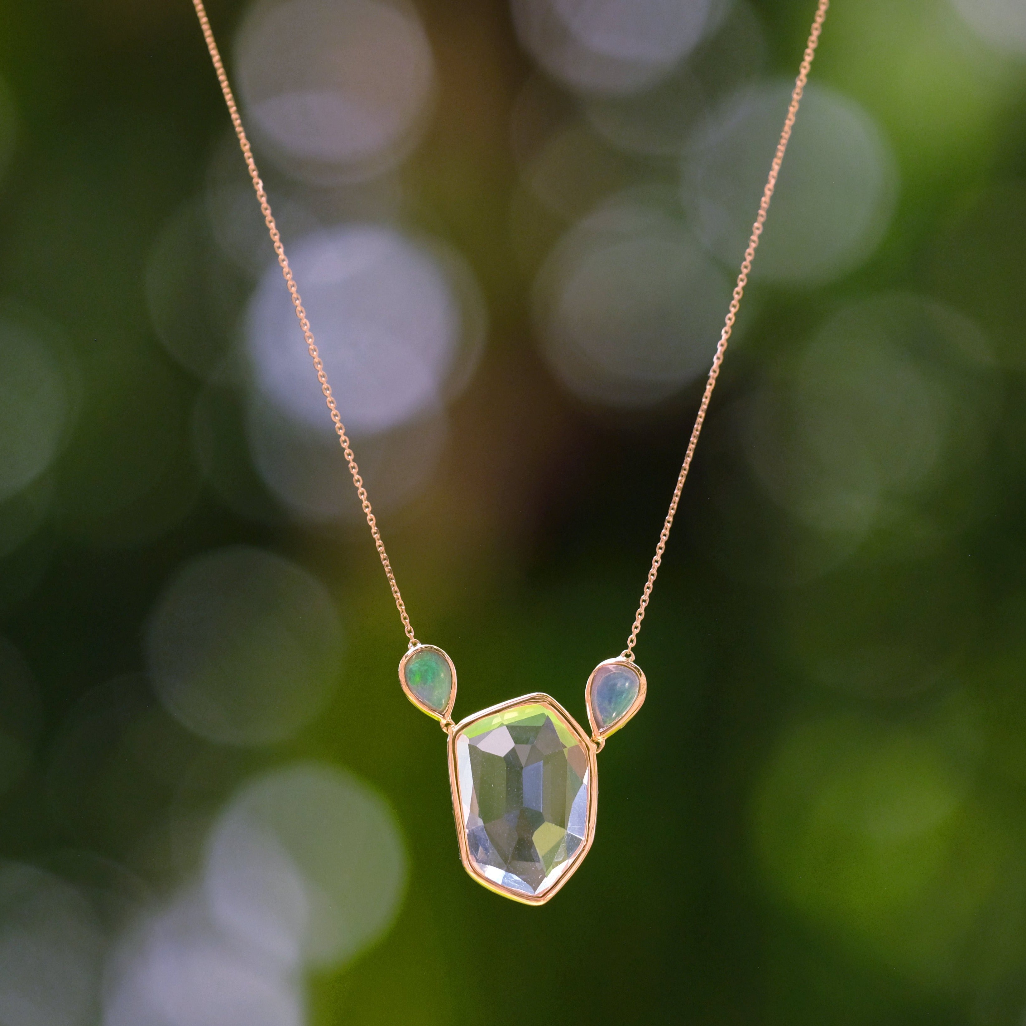 Minimalist Topaz on Chain